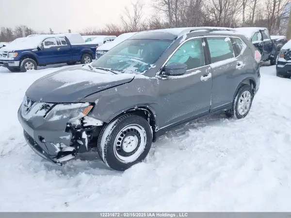 5N1AT2MV9GC803259 2016 NISSAN ROGUE - Image 2