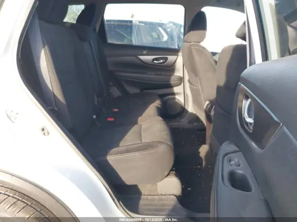5N1AT2MV9GC810356 2016 NISSAN ROGUE - Image 8