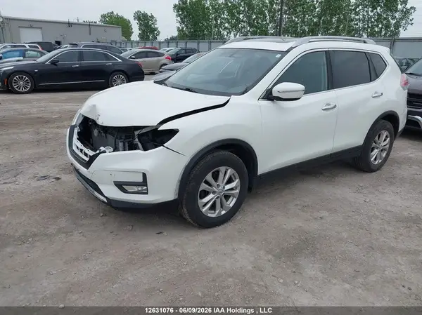 5N1AT2MV9GC818196 2016 NISSAN ROGUE - Image 2