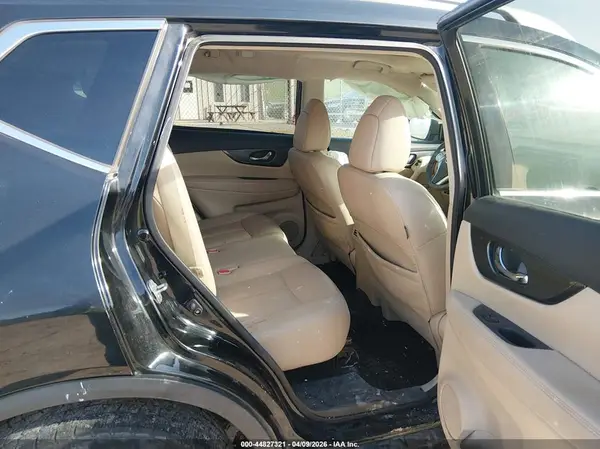 5N1AT2MV9GC818831 2016 NISSAN ROGUE - Image 8