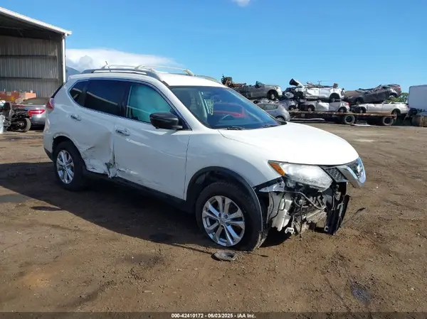 5N1AT2MV9GC833376 2016 NISSAN ROGUE - Image 1
