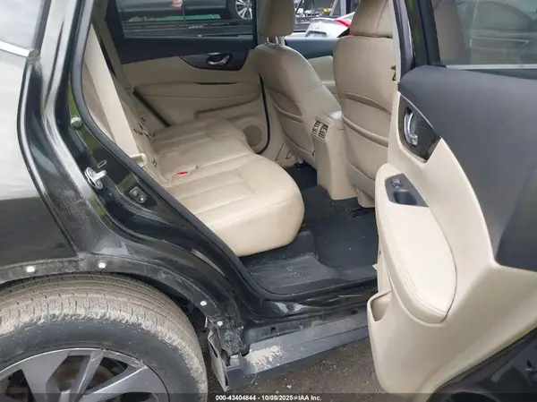 5N1AT2MV9GC849819 2016 NISSAN ROGUE - Image 8