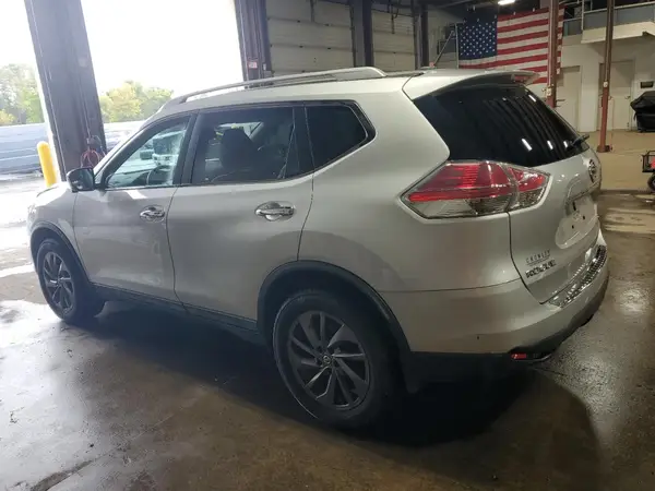 5N1AT2MV9GC855586 2016 NISSAN ROGUE - Image 2