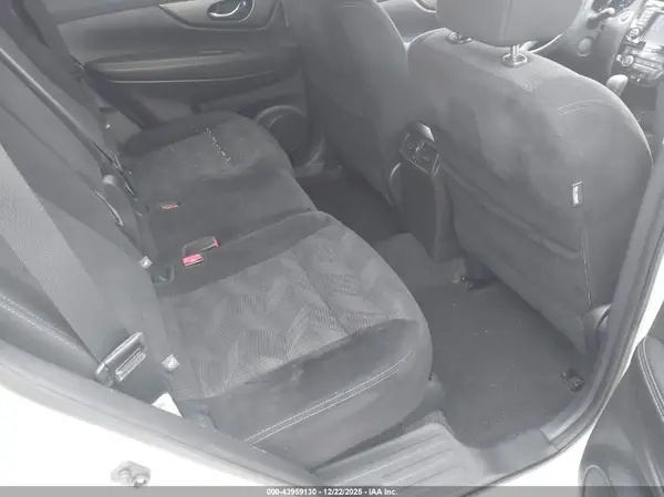5N1AT2MV9GC859394 2016 NISSAN ROGUE - Image 8