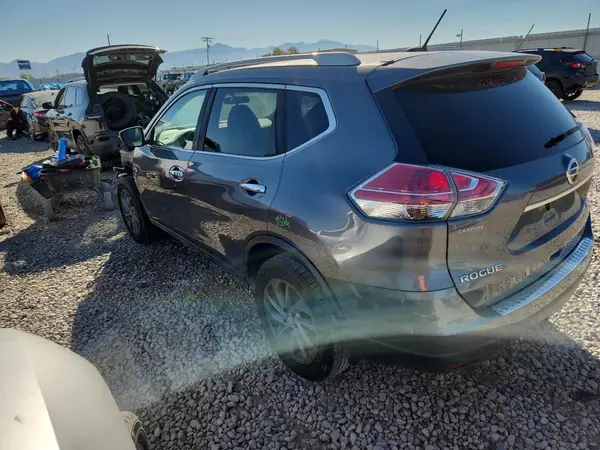 5N1AT2MV9GC870248 2016 NISSAN ROGUE - Image 2