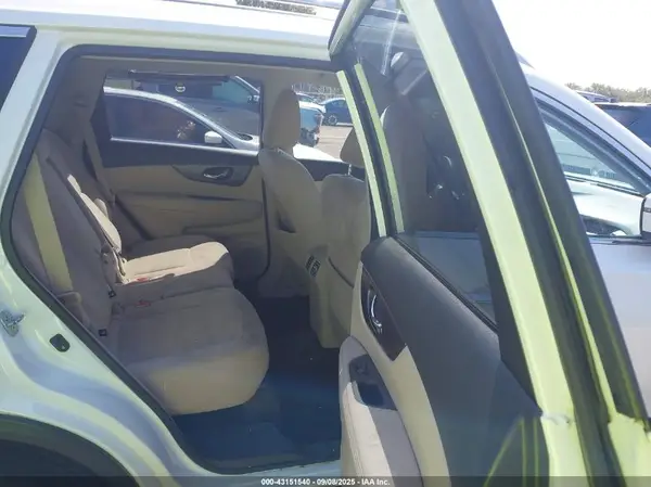5N1AT2MV9GC886238 2016 NISSAN ROGUE - Image 8