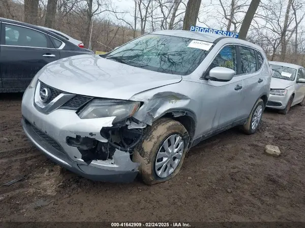 5N1AT2MV9GC886787 2016 NISSAN ROGUE - Image 2
