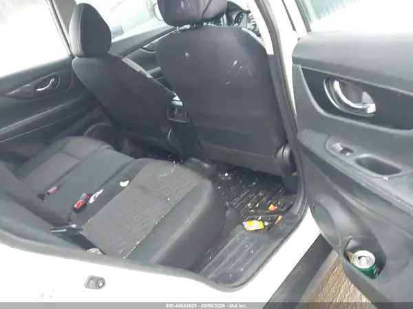 5N1AT2MV9HC732792 2017 NISSAN ROGUE - Image 8