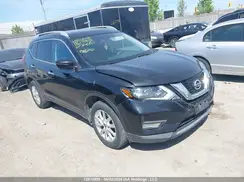 5N1AT2MV9HC734560 2017 NISSAN ROGUE