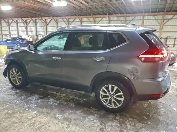 5N1AT2MV9HC736227 2017 NISSAN ROGUE - Image 2