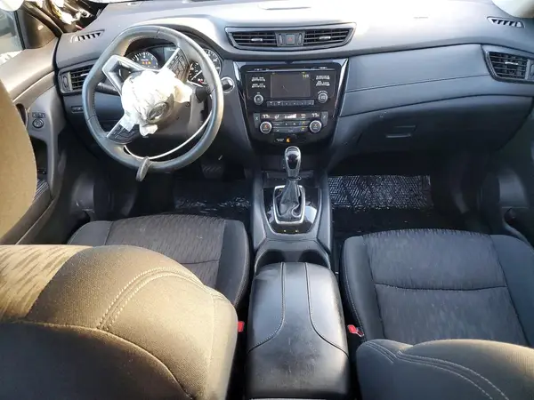 5N1AT2MV9HC736972 2017 NISSAN ROGUE - Image 8