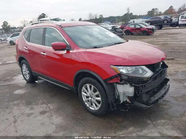 5N1AT2MV9HC737362 2017 NISSAN ROGUE - Image 1