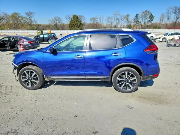 5N1AT2MV9HC741184 2017 NISSAN ROGUE - Image 2