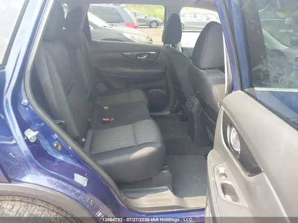 5N1AT2MV9HC741508 2017 NISSAN ROGUE - Image 8