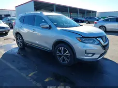 5N1AT2MV9HC743226 2017 NISSAN ROGUE