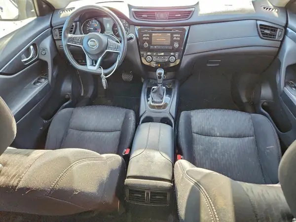 5N1AT2MV9HC744909 2017 NISSAN ROGUE - Image 8