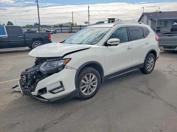 5N1AT2MV9HC745901 2017 NISSAN ROGUE - Image 1