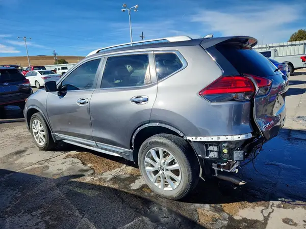 5N1AT2MV9HC749236 2017 NISSAN ROGUE - Image 2