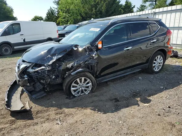5N1AT2MV9HC750922 2017 NISSAN ROGUE - Image 1