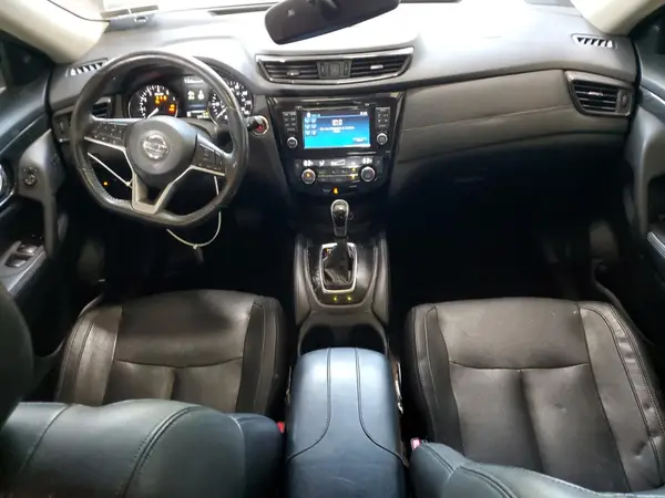 5N1AT2MV9HC756171 2017 NISSAN ROGUE - Image 8