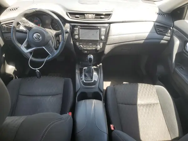 5N1AT2MV9HC761676 2017 NISSAN ROGUE - Image 8
