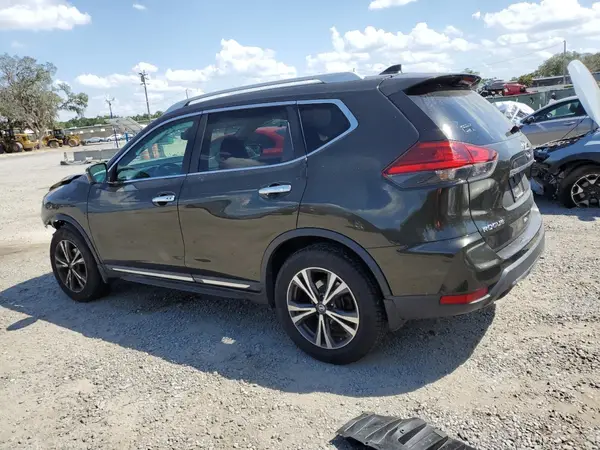 5N1AT2MV9HC762164 2017 NISSAN ROGUE - Image 2