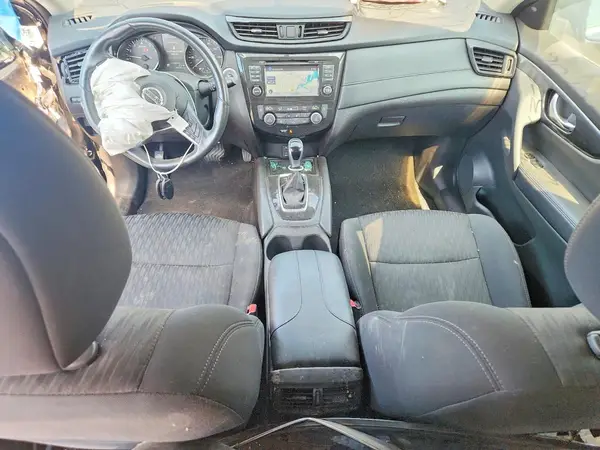 5N1AT2MV9HC762214 2017 NISSAN ROGUE - Image 8