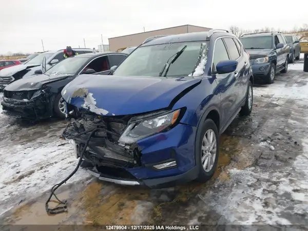 5N1AT2MV9HC763363 2017 NISSAN ROGUE - Image 2