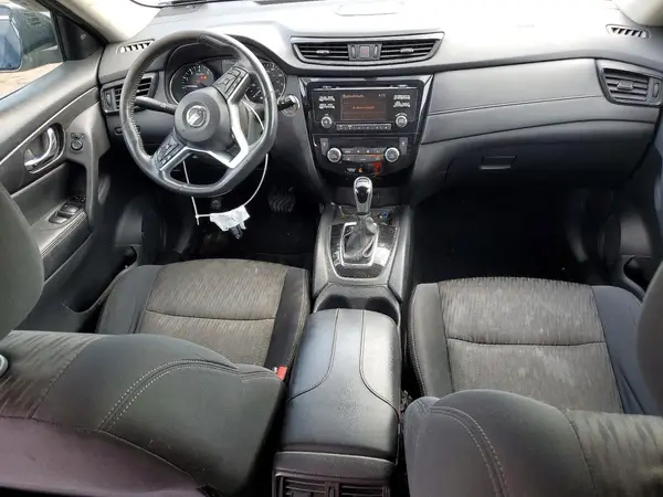 5N1AT2MV9HC765338 2017 NISSAN ROGUE - Image 8