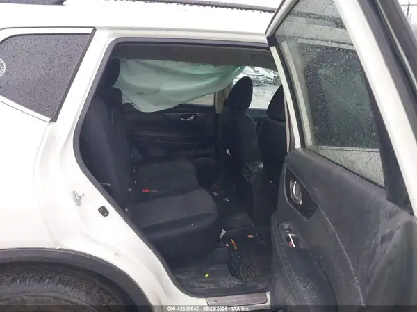 5N1AT2MV9HC769163 2017 NISSAN ROGUE - Image 8