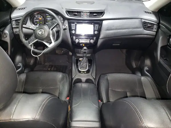 5N1AT2MV9HC771060 2017 NISSAN ROGUE - Image 8