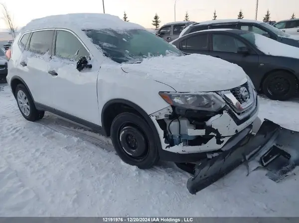 5N1AT2MV9HC773729 2017 NISSAN ROGUE - Image 1