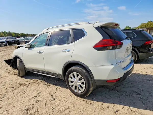 5N1AT2MV9HC779000 2017 NISSAN ROGUE - Image 2