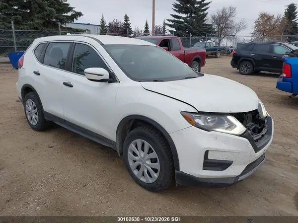 5N1AT2MV9HC781698 2017 NISSAN ROGUE - Image 1