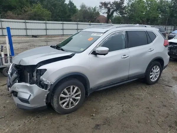 5N1AT2MV9HC783287 2017 NISSAN ROGUE - Image 1