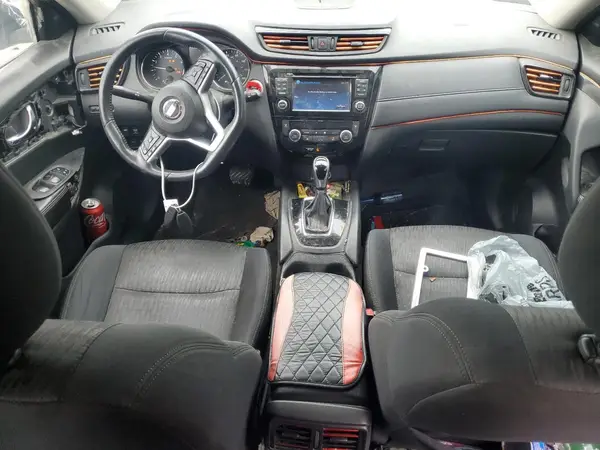 5N1AT2MV9HC783287 2017 NISSAN ROGUE - Image 8