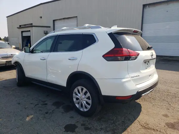 5N1AT2MV9HC784553 2017 NISSAN ROGUE - Image 2