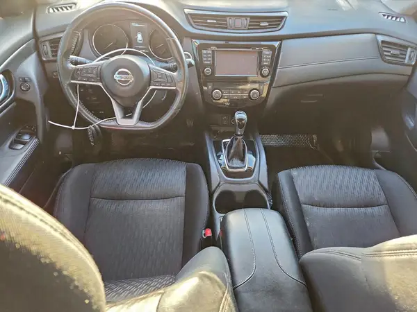 5N1AT2MV9HC789106 2017 NISSAN ROGUE - Image 8