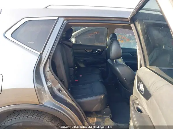 5N1AT2MV9HC789803 2017 NISSAN ROGUE - Image 8