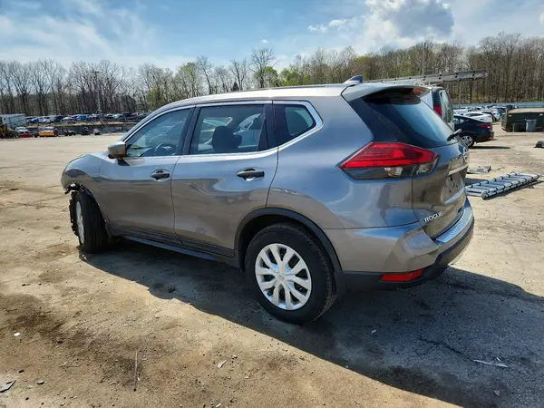 5N1AT2MV9HC799165 2017 NISSAN ROGUE - Image 2