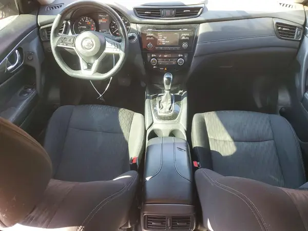 5N1AT2MV9HC805062 2017 NISSAN ROGUE - Image 8