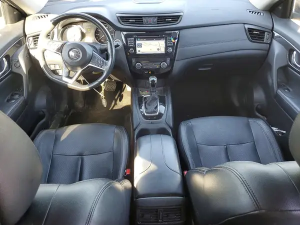 5N1AT2MV9HC812433 2017 NISSAN ROGUE - Image 8