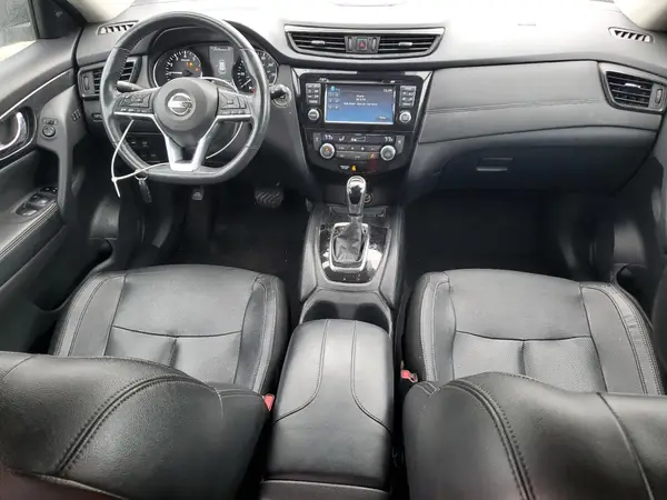 5N1AT2MV9HC812609 2017 NISSAN ROGUE - Image 8