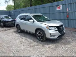 5N1AT2MV9HC813355 2017 NISSAN ROGUE