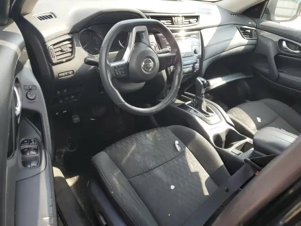 5N1AT2MV9HC817325 2017 NISSAN ROGUE - Image 8