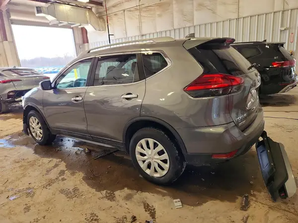 5N1AT2MV9HC821410 2017 NISSAN ROGUE - Image 2
