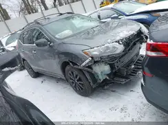 5N1AT2MV9HC825067 2017 NISSAN ROGUE