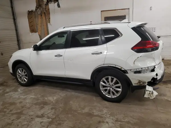 5N1AT2MV9HC827496 2017 NISSAN ROGUE - Image 2