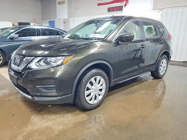 5N1AT2MV9HC832326 2017 NISSAN ROGUE - Image 1