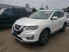 5N1AT2MV9HC835808 2017 NISSAN ROGUE